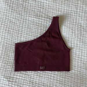 Set Active One Shoulder Top